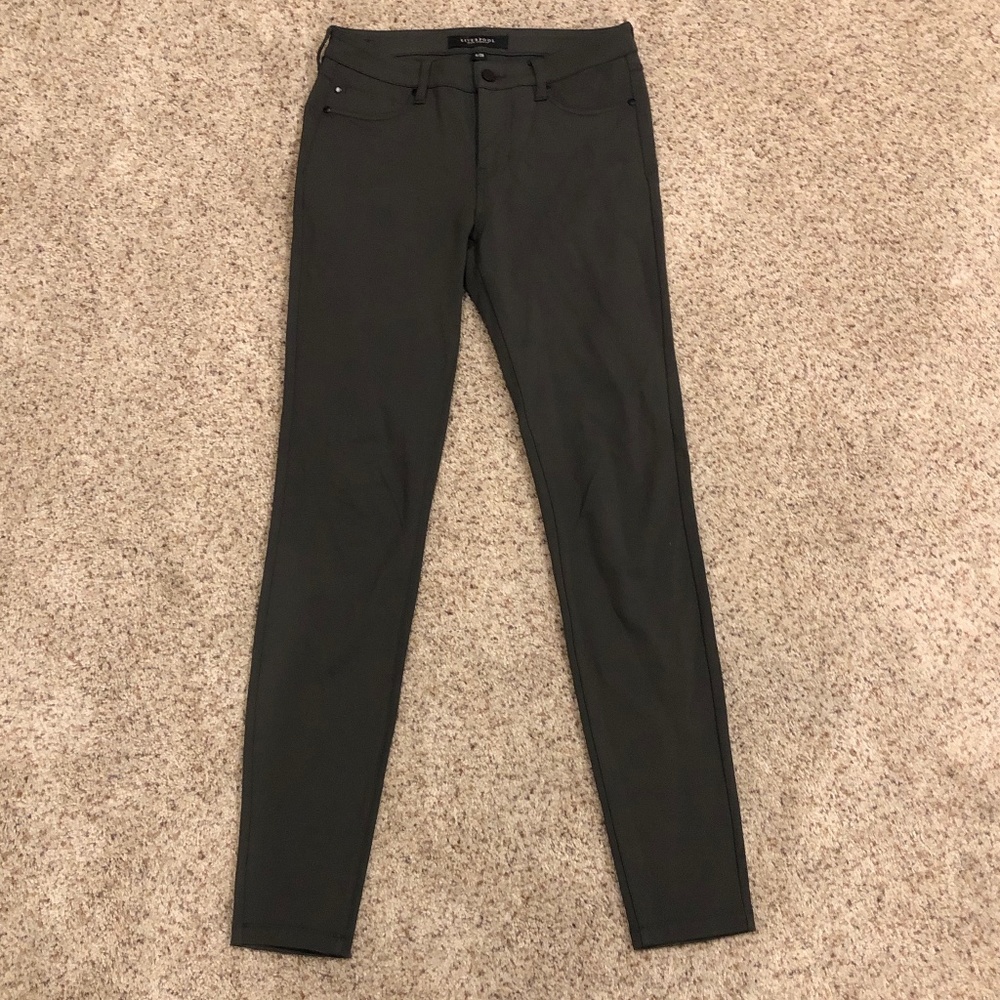 Liverpool Madonna Leggings Stretch Ponte - Tall